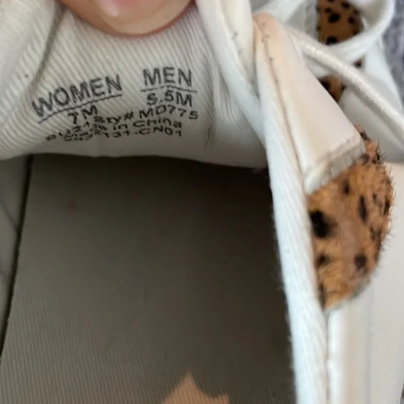 Madewell | Tennis Shoes | Size 7 - Picture 7 of 7